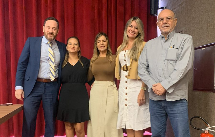 Técnicas do TCE-AL em visita domiciliar durante auditoria